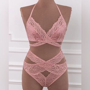 Mentionables Blush Pink Lace lingerie Set Bra & Panties NWT Valentine’s Day Med